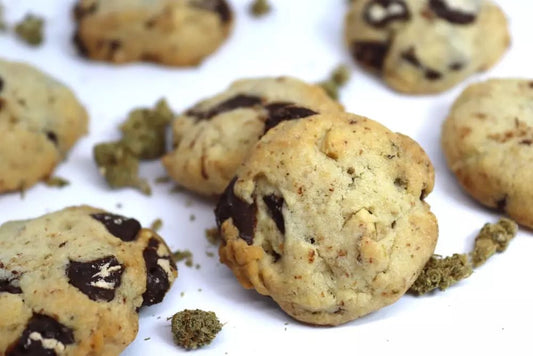 Cookies Croustillants au CBD - La Maison Du Canab